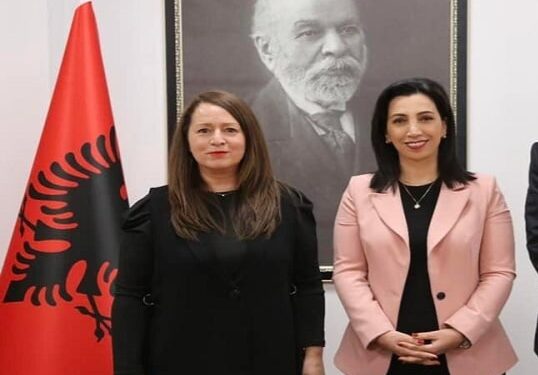 Ekskluzive / Ish ministrja Evis Kushi dhe zv Albana Tole në dosjen Italiane të diplomave, SPAK letërporosi