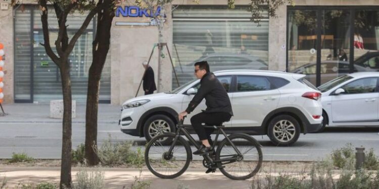 Kurse Kohë dhe Para, Këshilla e Veliajt për Banorët e Tiranës / VIDEO