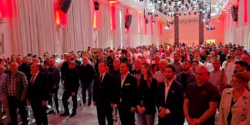 Parlamenti 2025 me votat e Diasporës / Balla në Romë me emigrantët: pjesmarrje masive, regjistrohuni…