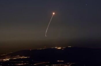 Përshkallëzohet lufta/ Irani godet Izraelin me raketa balistike