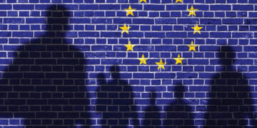 Shqiptarët kryesojnë për lejet e qëndrimit të dhëna nga Italia në vitin 2023