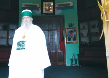 “Jam vëlla i popullit të Izraelit”/ Baba Mondi për mediat izraelite: Të mos humbim kohë…