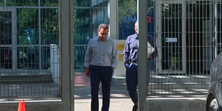 Lejoi kryerjen e paligjshme të një pallati 14 katësh, ish-kryebashkiaku i Pogradecit në SPAK