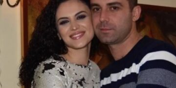 Vrau veten me armën e shërbimit/ Gardisti, vëllai i këngëtares së njohur shqiptare! Mesazhi prekës i saj