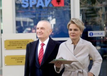 Spak prangos ish-Presidentin Ilir Meta / masë  sigurie edhe për Monika Kryemadhin, akzuat – PAMJET