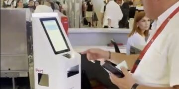 IPORT, Imbarkimi në Rinas me skanim Pasporte, shmang rradhët rrit komoditetin / VIDEO