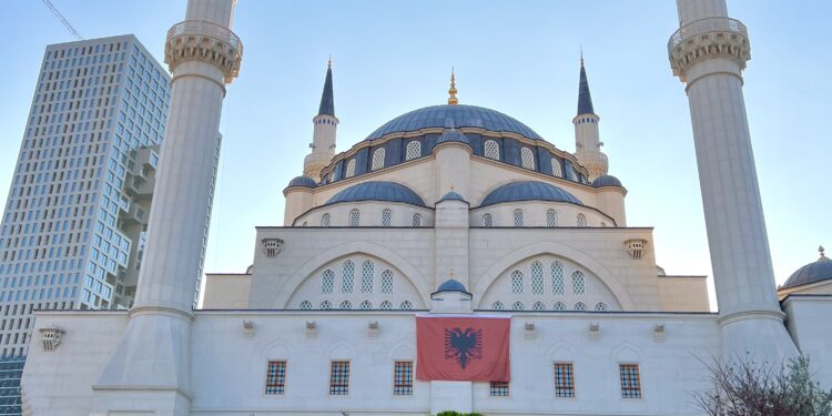 Kur Historia Përsëritet❗️