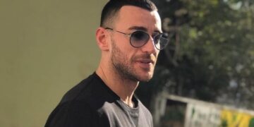 Në kërkim prej disa muajsh, reperi shqiptar Stresi vetëdorëzohet në Policinë e Pejës