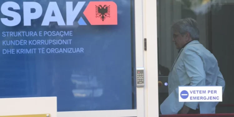 Benet Beci thirret në SPAK/ 2 dosjet, Përgjigjja për dorëheqjen!