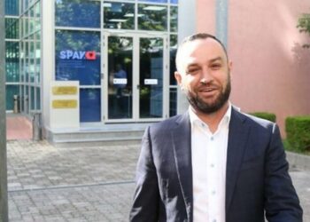 Në pranga për lidhje me grupet kriminale, ish-deputeti Jurgis Çyrbja merret në pyetje nga SPAK