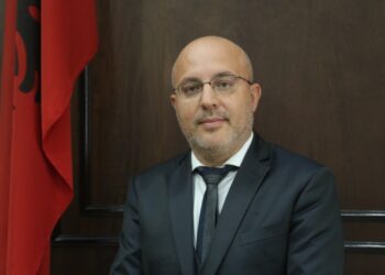 Ndërron jetë gjyqtari Darjel Sina, prej 3 ditësh ndodhej në intubim/ Gjykata e Lartë shpreh ngushëllimet