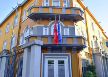 Zgjedhjet në Federatën e Atletikës, Ministria “zbut gjakrat” dhe ul në tavolinë Izmir Smajlan, Luiza Gegën, Gjergj Rulin dhe Taulant Stërmasin