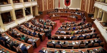 Kuvend, miratohet buxheti për vitin 2025/ Kalon me 75 vota pro dhe 24 kundër