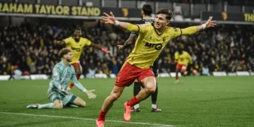 Shqipëria nuk e ka ftuar kurrë, Rocco Vata bën heroin në Angli