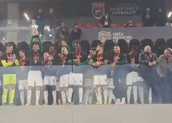 Tripletë “në shkretëtirë”, Egnatia rrëmben Superkupën ndaj Kukësit në një stadium… bosh