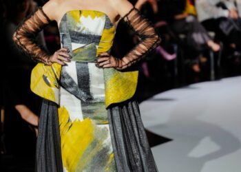 Koleksioni i veshjeve i frymëzuar nga arti dhe pikturat e “Erina”, Haute Couture 2025, sfilata e veçantë në Kryeqytet / Pamjet