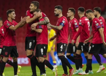 Viti i sprovës së madhe! Sfidat me Serbinë dhe objektivi “Botërori 2026”, çfarë pritet nga Kombëtarja dhe Sylvinho në 2025-ën