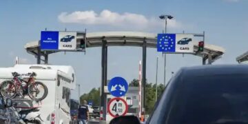 Hiqen kontrollet kufitare për Rumaninë dhe Bullgarinë