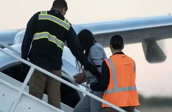 Trump paralajmëron dëbime masive nga SHBA