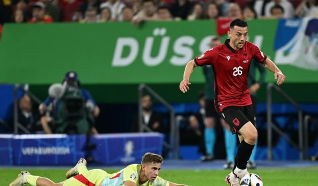 Shqiptari i radhës në Seria A? Lecce synon Arbër Hoxhën në merkaton e janarit