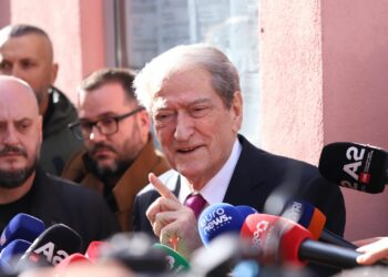 Dy herë në muaj para drejtësisë/ Pas vendimit, Berisha paraqitet në SPAK