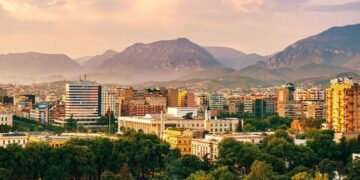 Indeksi/ Tirana me kostot më të larta të jetesës në rajon