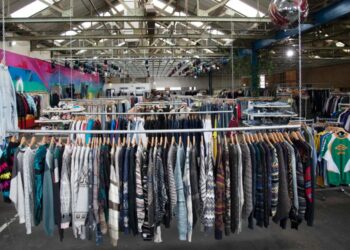 Të gjithë te “Gabi”! INSTAT: Importet e veshjeve të përdorura në vend janë rritur me 81%