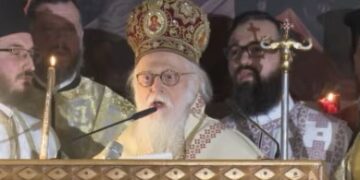 Ndërron jetë Kryepeshkopi i Kishës Ortodokse Autoqefale të Shqipërisë, Anastas Janullatos