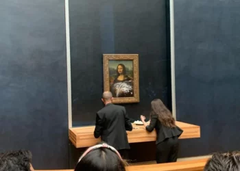 Hiqet Mona Lisa nga Louvre, shkak lagështira! Macron: muzeu restaurim nga themelet