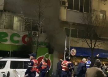 Pamjet e Rënda / Kompresori i EcoMarket shkaktoi zjarrin tek Kika1, Banorët në panik