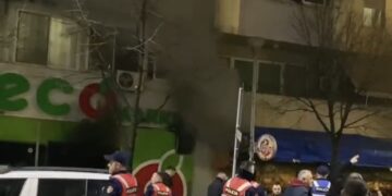 Pamjet e Rënda / Kompresori i EcoMarket shkaktoi zjarrin tek Kika1, Banorët në panik