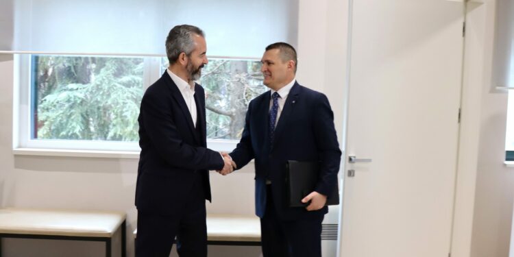 Integriteti i Zgjedhjeve 2025 / KQZ, SPAK dhe PP bëhen bashkë kundër krimit. Firmoset Protokolli / FOTO