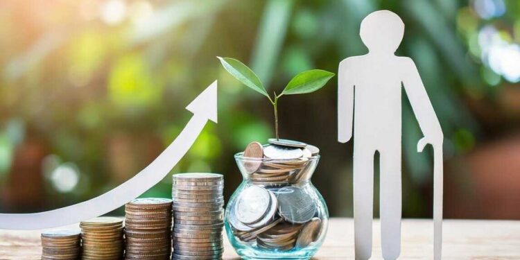 Pension 550 euro në muaj? – Studimi/ Shpenzimet fikse të pensionistëve arrijnë deri në 800 euro