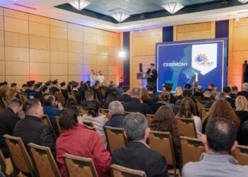 Kolegji Profesional Gjerman i Teknologjisë Diplomon Brezin e Parë të Studentëve