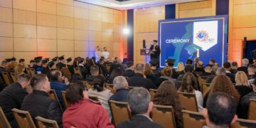 Kolegji Profesional Gjerman i Teknologjisë Diplomon Brezin e Parë të Studentëve