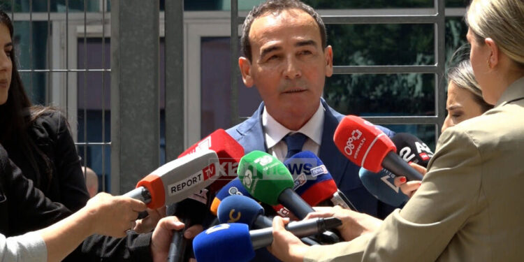 Arrestimi i Agaçit e drejtorave në Kryeministri / SPAK për WebLajm: FAKENEWS