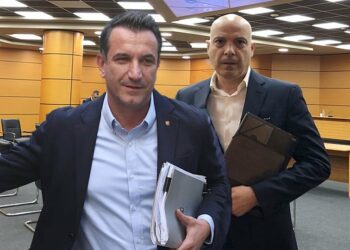 Veliaj akuzon prokurorin në sallë: Më burgose se su kënaqe me lejet që të dhashë për ndërtim