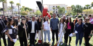 Veliaj i përgjigjet SPAK: Skam qenë tek vila por në fushatë në Rrogozhinë e Kavajë