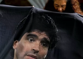 Kështu vdiq Maradona, prokurori nxjerr fotot e legjendës së futbollit