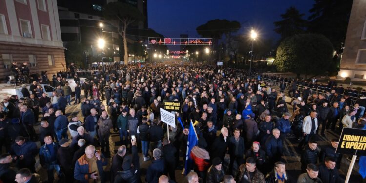 Protesta e PD për TikTok-un, këto janë rrugët që bllokohen sot në Tiranë