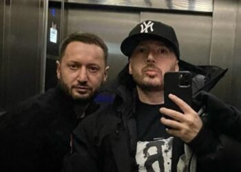 unikatili me vellain