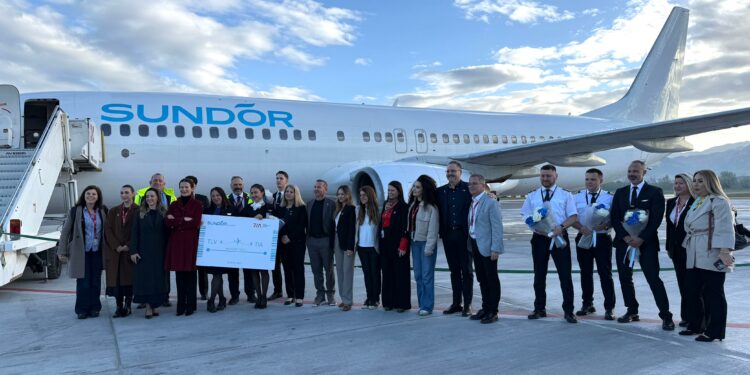 Izrael – Shqipëri, TIA mirëpret fluturimin e parë të Sandor El Al nga Tel Avivi në RINAS