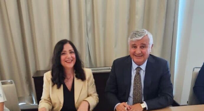 Avokatia Shqiptare ura bashkëpunimi me homologët italianë / HAXHIA firmos memorandum