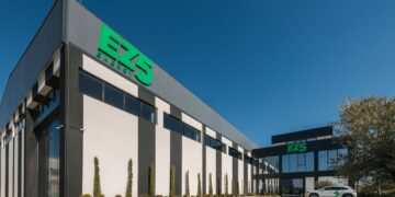 EZ5 Energy vendos standardin në Shqipëri: Magnelis® në zemër të strukturave diellore cilësore / PAMJET