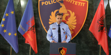 Kush bllokon rrugën me parkim e ndërton pa leje / ndjekie penale. Proda-Policëve: Zero tolerancë, kontrolloni territorin