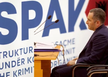Pas tre vite betejë me SPAK / Ish gjyqtari i Lartë fiton Pafajsi