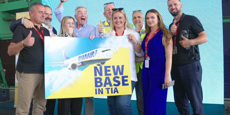 RYANAIR HAP BAZË TË RE NË TIRANË