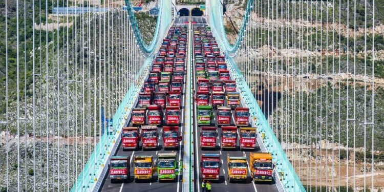 238 milion $ dhe 625 m e lartë / Kinezët hapin në shtator urën e rekordeve