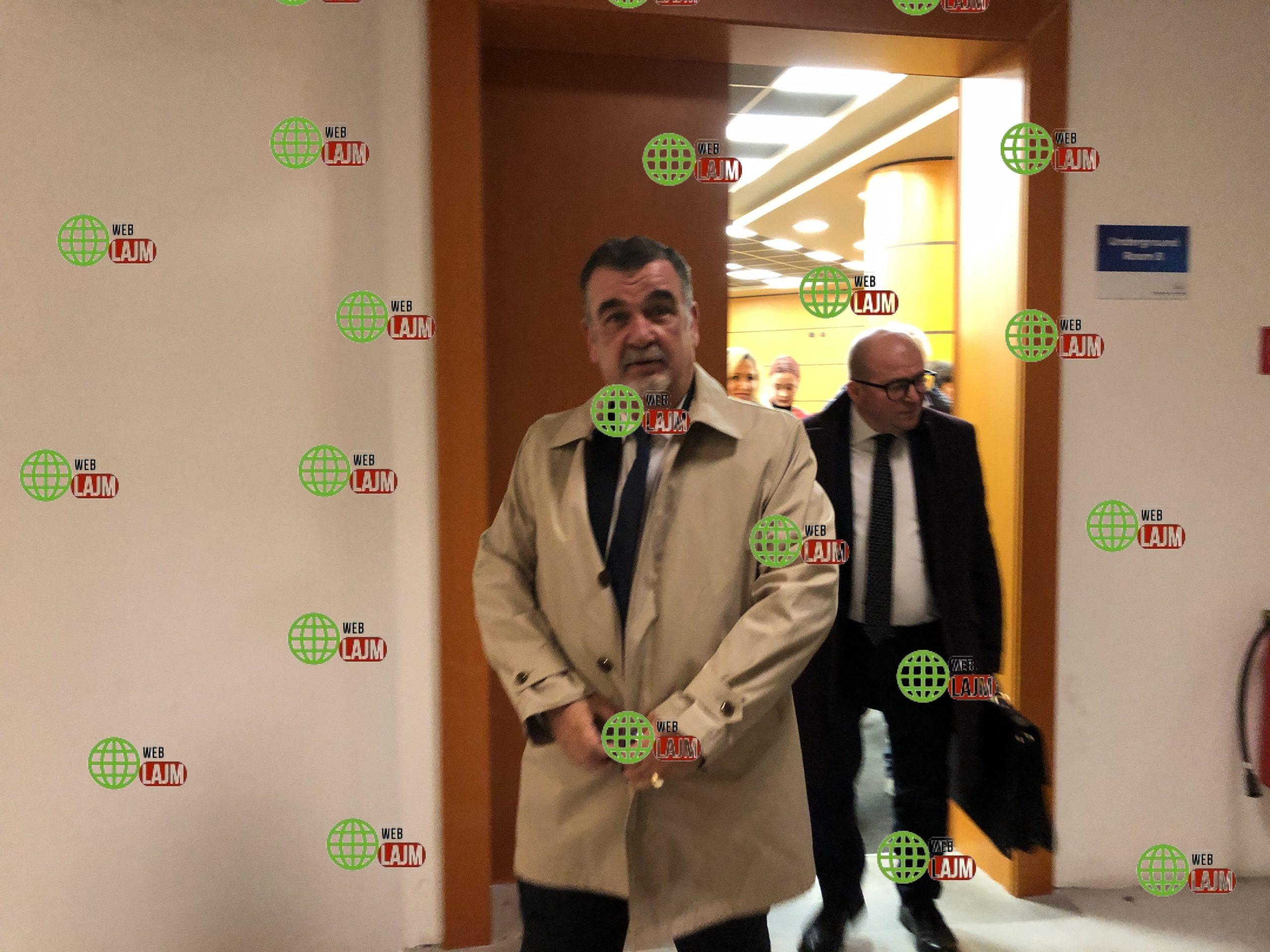 Vritet me armë Gjyqtari Astrit Kalaja brenda sallës së gjyqit tek Apeli në Tiranë / PAMJET