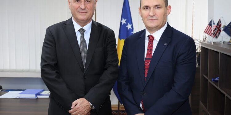 Hetimi i grupeve kriminale dhe trafikut të drogës mes Shqipërisë e Kosovës bën bashkë dy prokuroritë speciale